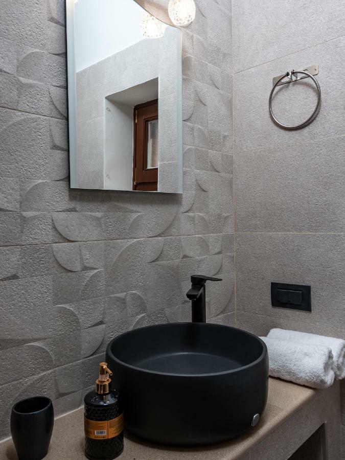Bibliotheque Apartment Rhodes City Exterior foto